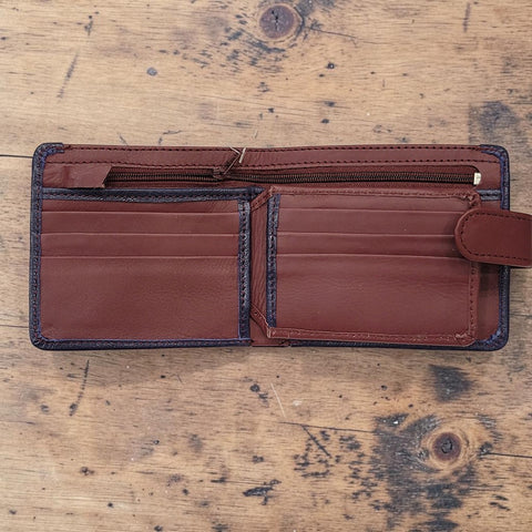 V Venture- Carlo  Leather Wallet  (Sign-up  to see Wholesale Price of 1 bundle, contain 10 pcs )