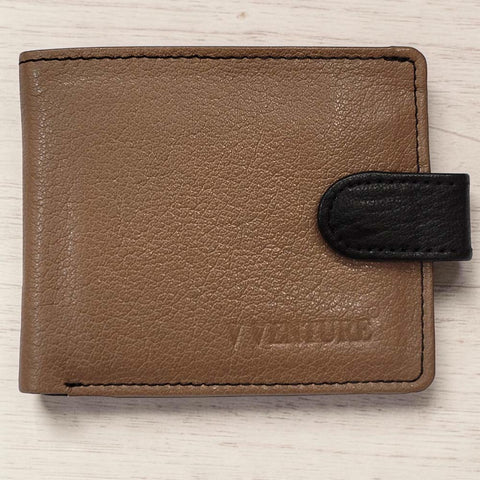 V Venture- Carlo  Leather Wallet  (Sign-up  to see Wholesale Price of 1 bundle, contain 10 pcs )
